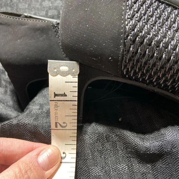 Andiamo Chic Black Women's Heels NWT - Picture 6 of 6